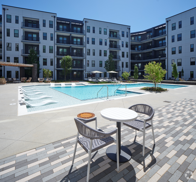 Downtown Alpharetta Apartments