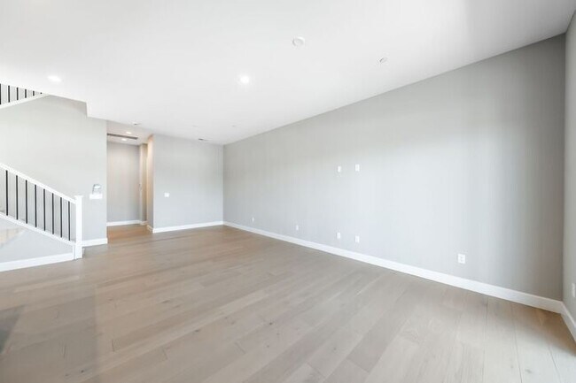 Foto del edificio - Move-In Special: Receive 50% off your first full month’s rent when you lease this home and move i...