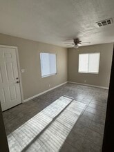 Building Photo - 124 W Ave F 12