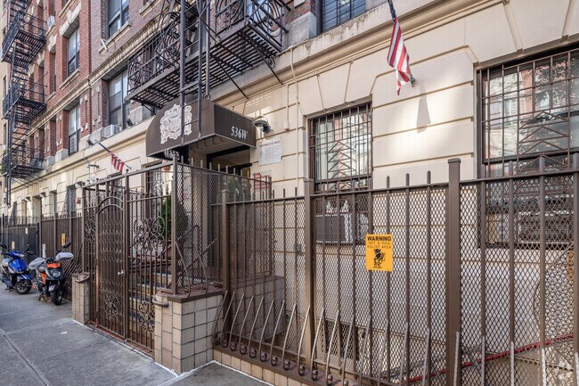 Entrance - 536-538 W 163rd St