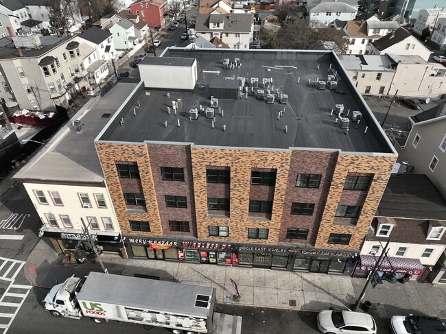 3D Exterior - 941-945 Main St