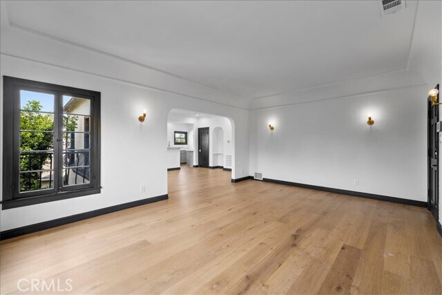 Foto del edificio - 1118 S Highland Ave