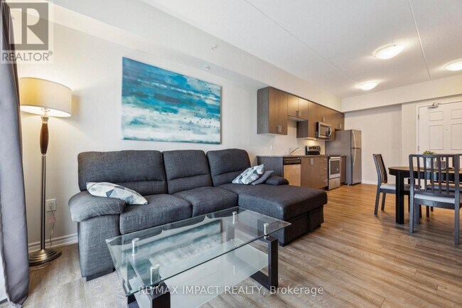 Photo du bâtiment - 290-290 Liberty St N