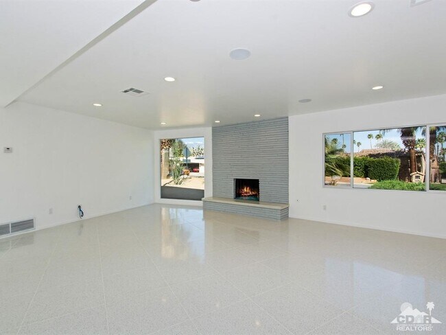 Building Photo - 73251 Joshua Tree St