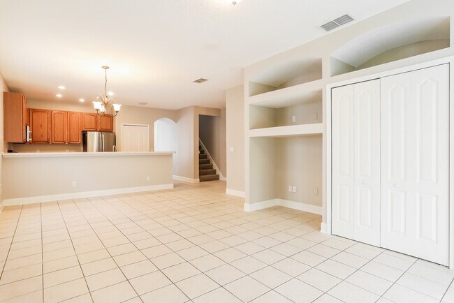 Building Photo - 2251 Trailwood Dr