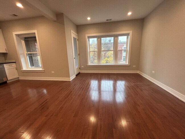 Foto del edificio - 1712 W Lunt Ave