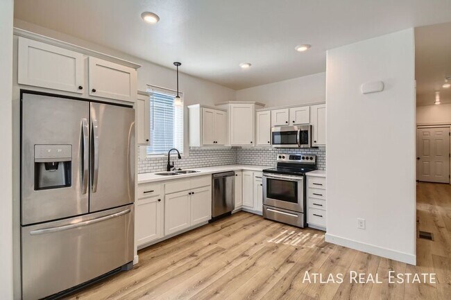 Foto del edificio - 4711-A Columbine St