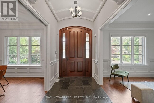 Photo du bâtiment - 190 Maplewood Rd