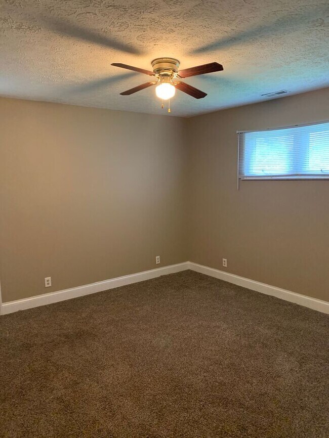 Building Photo - 5437 MARILYN ROAD