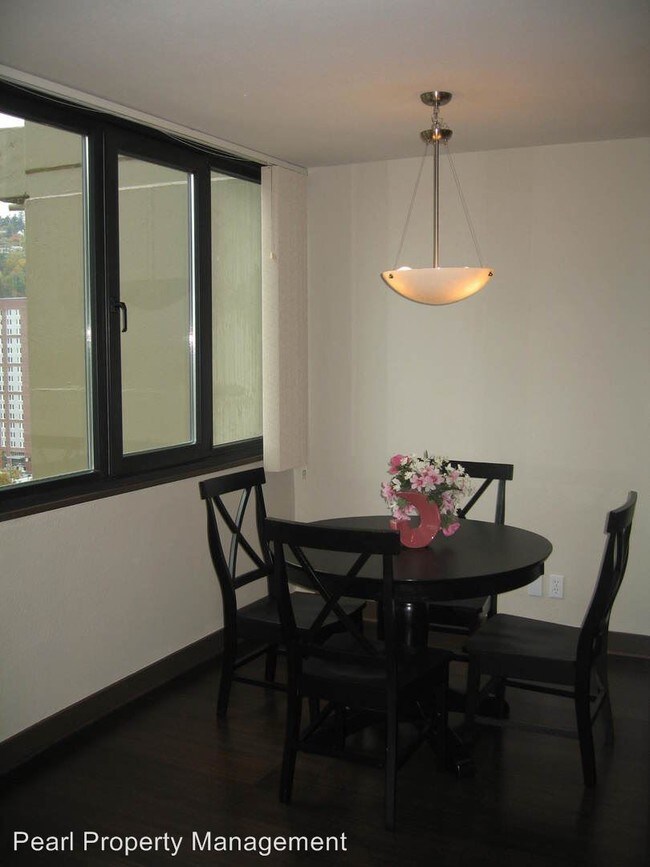 Foto del edificio - 255 SW Harrison St