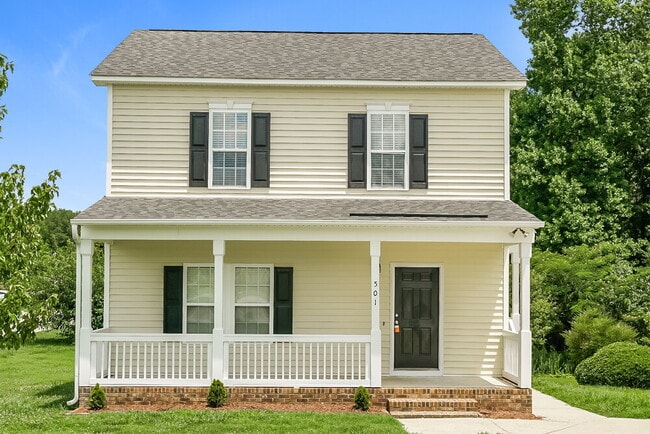 Building Photo - 501 Oak Dare Ln