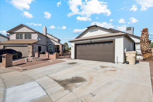 Foto del edificio - Spacious 4BR, 2BA Home with Modern Comfort