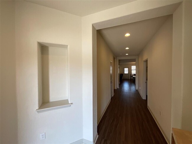 Building Photo - 18317 Calasetta Dr