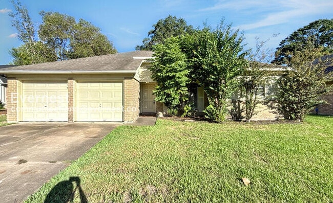 Building Photo - 1018 Valley Ranch Dr