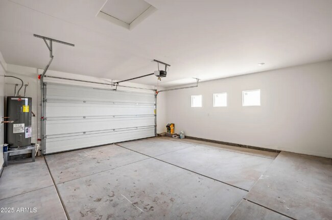 Foto del edificio - 38167 W San Juan Ave