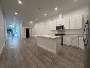 Building Photo - 1549 California St