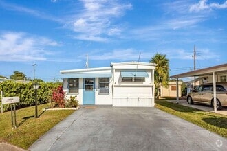 Building Photo - 14456 Glenview Dr