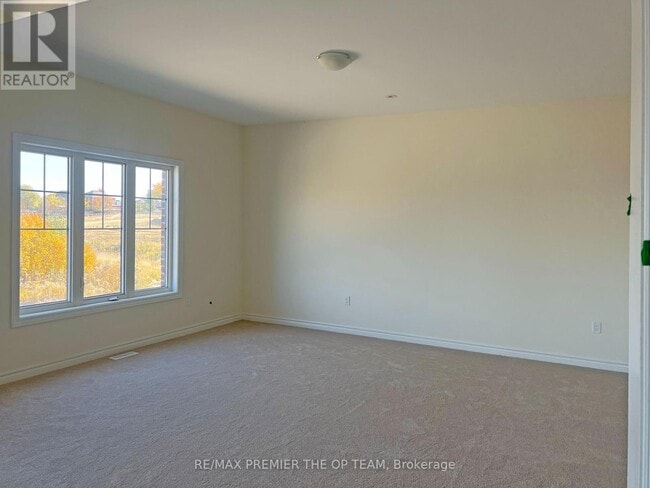 Building Photo - 103 Robin Trail