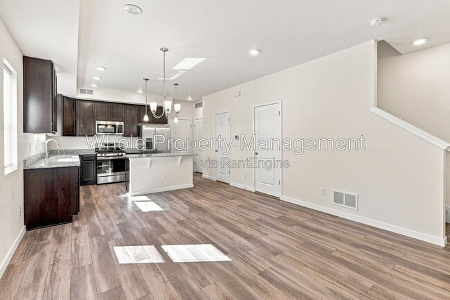 Building Photo - 871 E 98th Ave