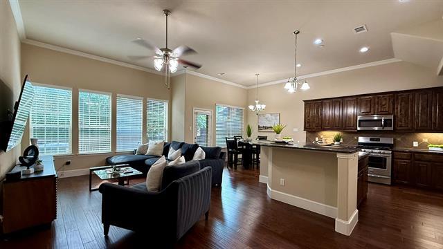 Building Photo - 6103 Eagle Nest Dr