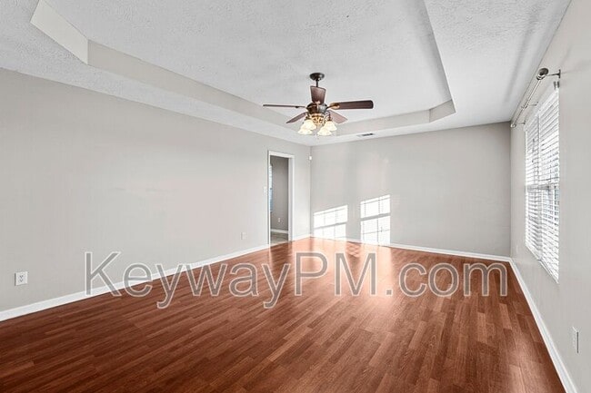 Foto del edificio - 19 Whitney Ct