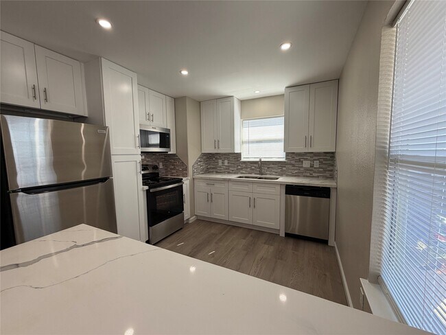 Foto del edificio - 3113 Arbor St