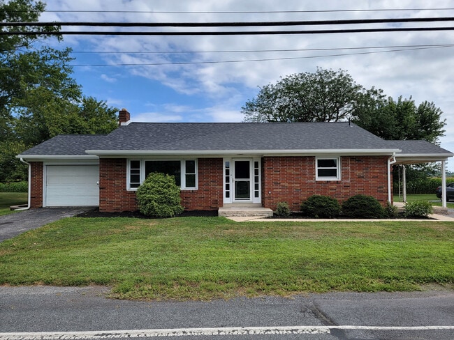 Building Photo - 110 S Ridge Rd