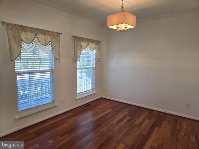 Foto del edificio - 913 Shenandoah Ct