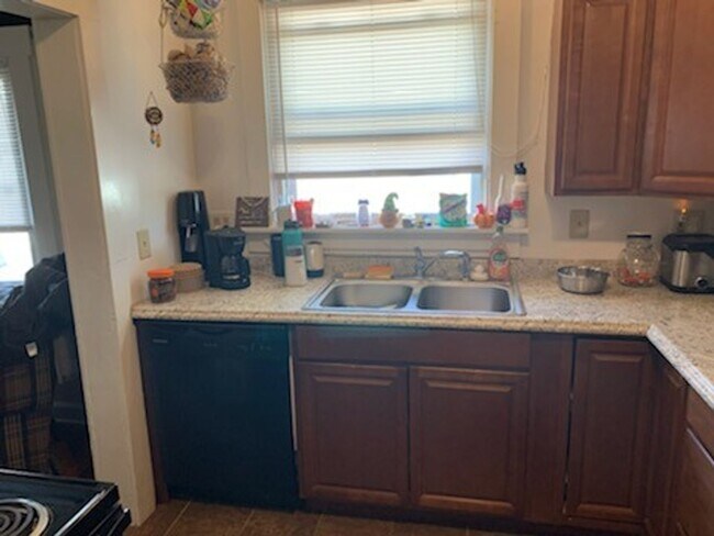 Foto del edificio - 2 BED with easy access to Downtown!