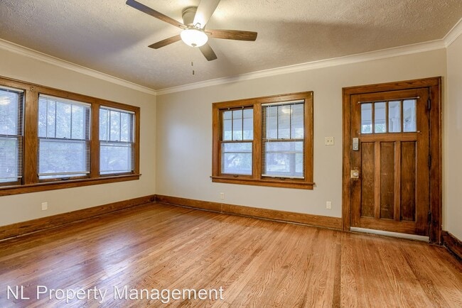 Building Photo - 3 br, 1 bath House - 4801 Fontenelle Boule...