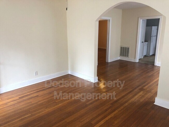 Foto del edificio - 504 Lakeside Blvd