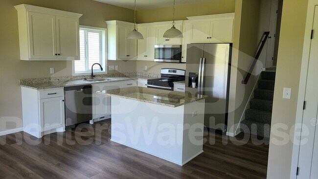 Foto del edificio - 1027 45th Ave NE