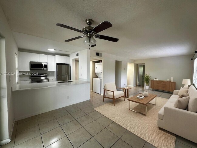 Foto del edificio - 3400 Foxcroft Rd
