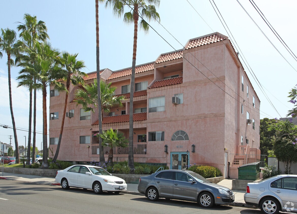 Foto principal - 4131 Front St