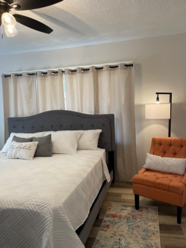Foto principal - 332-334-334 W Market St