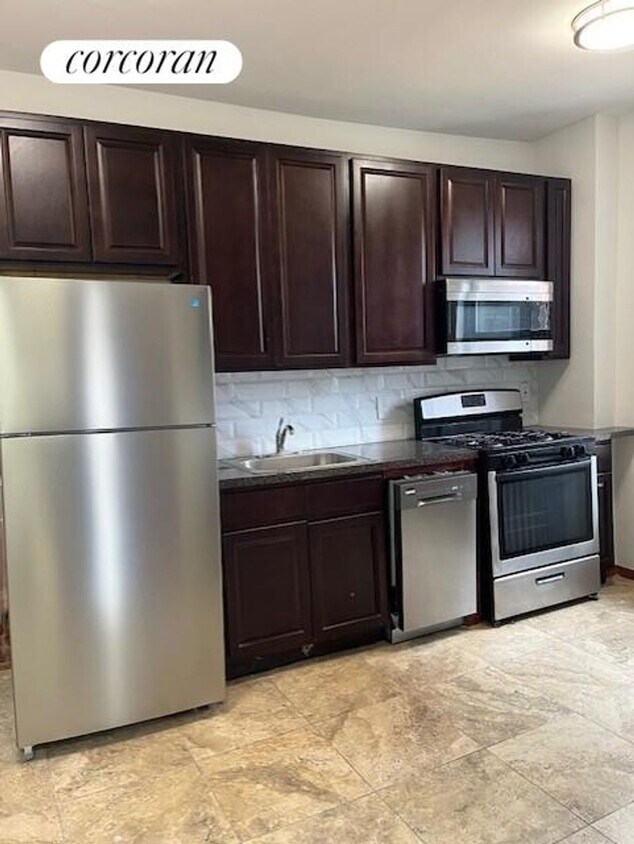 Foto principal - 821 Maple St