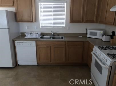 Building Photo - 73456 Desert Trail Dr