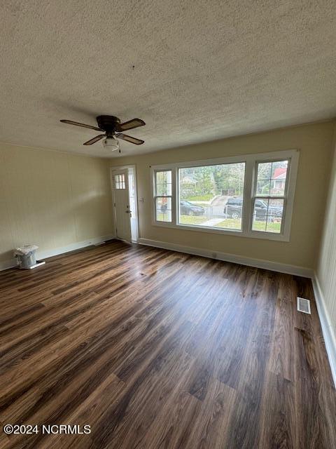 Building Photo - 716 Ivey Cir