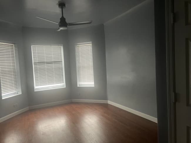 Foto del edificio - 3437 W Harrison St