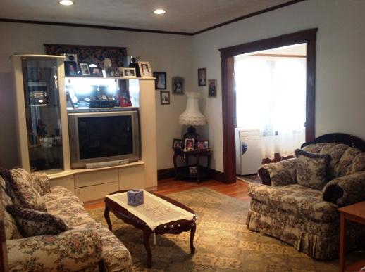 Building Photo - 27 Bothwell Rd