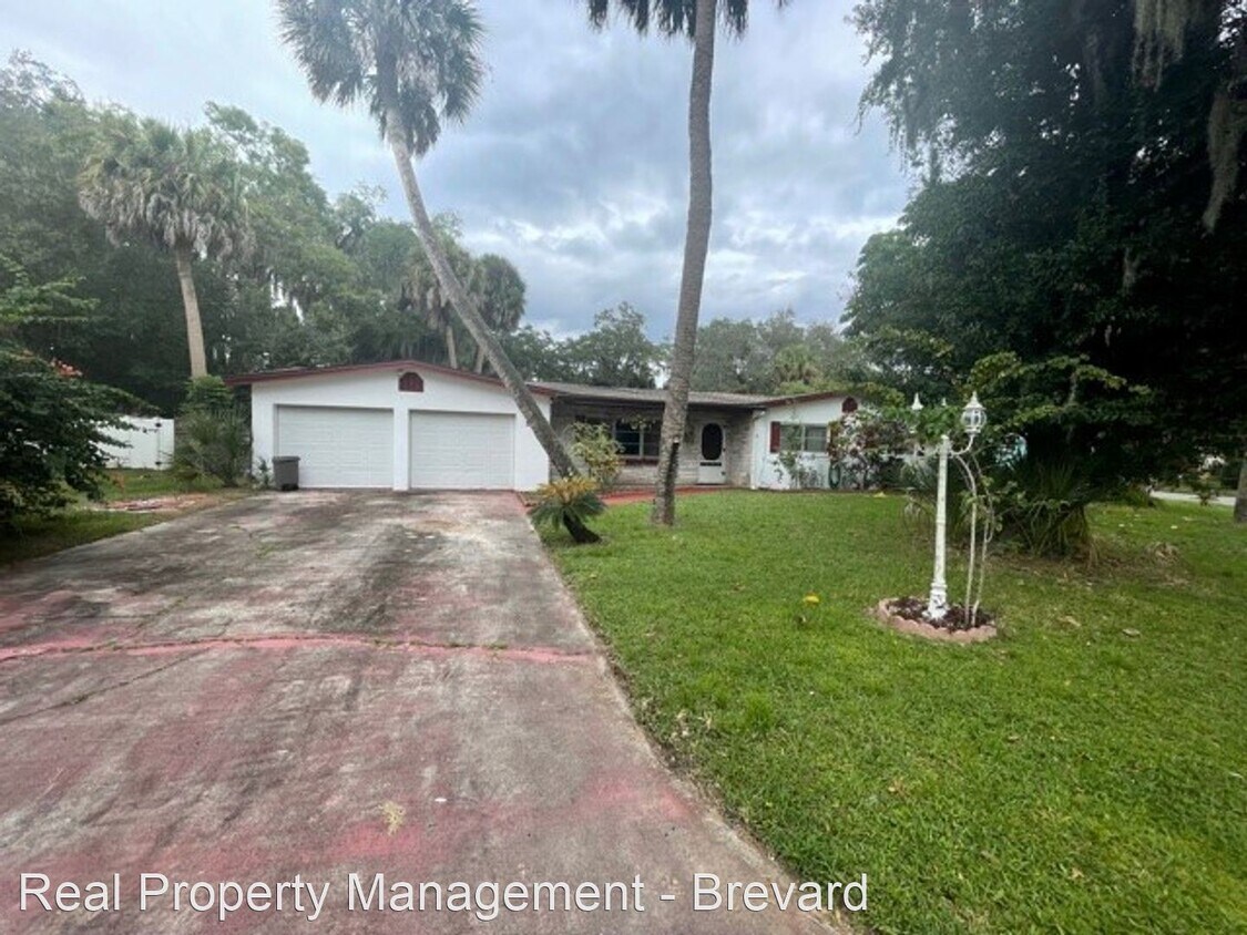Primary Photo - 4 br, 2 bath House - 108 E Laila Drive