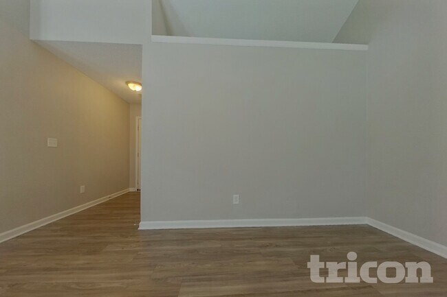 Foto del edificio - 1401 May Oak Cir
