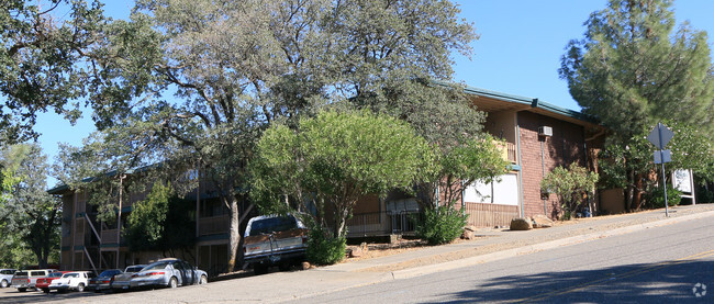 Building Photo - Cascade Apartments