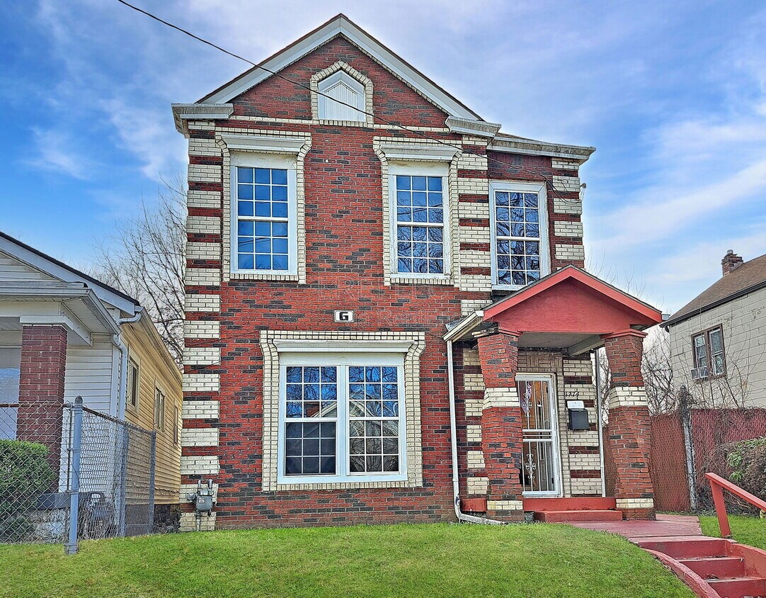 Photo - 1774 Bolling Ave