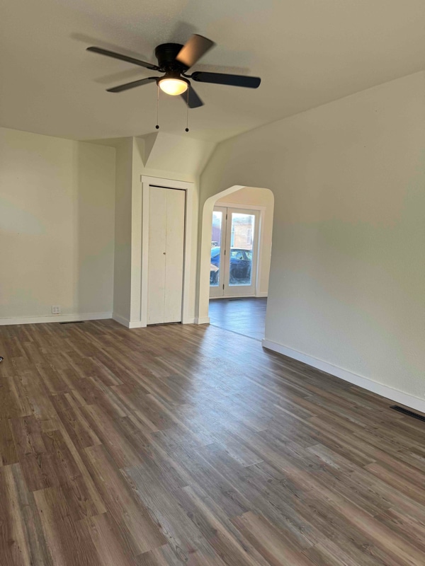 120 E Saratoga St Unit Lower, Tomah, WI 54660 Room for Rent in Tomah