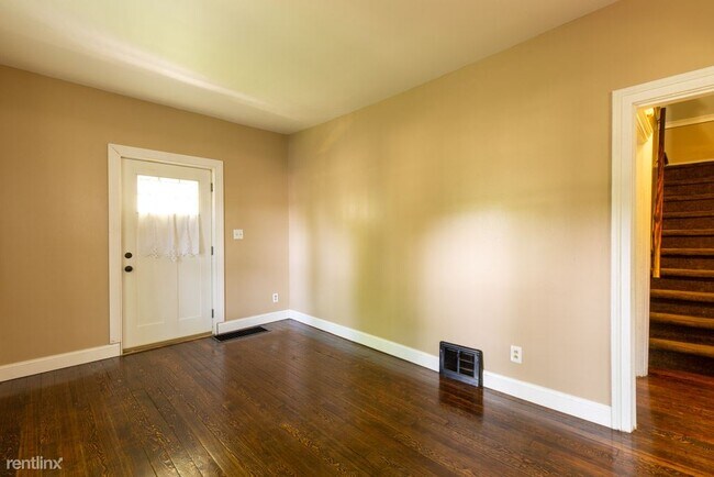 Building Photo - 3 br, 1 bath Duplex - 609 Jefferson St