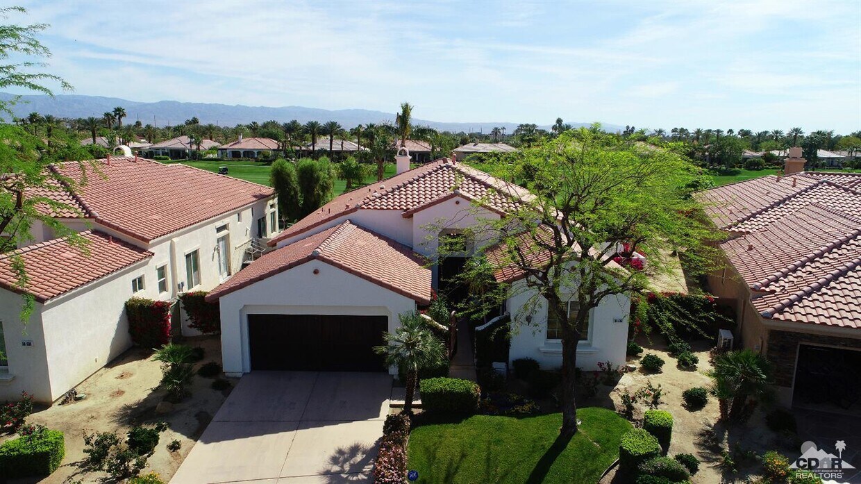 Foto principal - 50540 Los Verdes Way