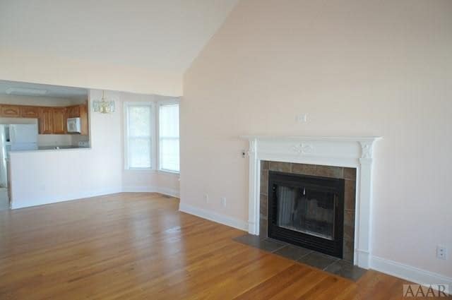 Building Photo - 112 W Gale St