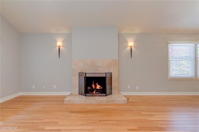 Building Photo - 2 br, 2 bath House - 2604 Elm Ave