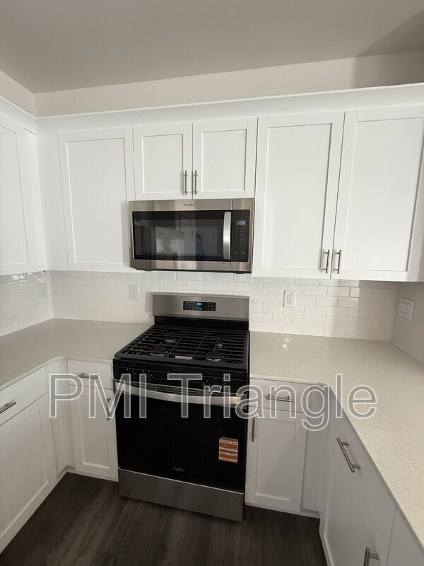 Foto del edificio - 434 Belgian Red Wy